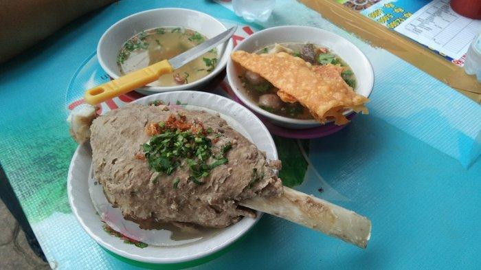 Kuliner Bakso Arema Medan