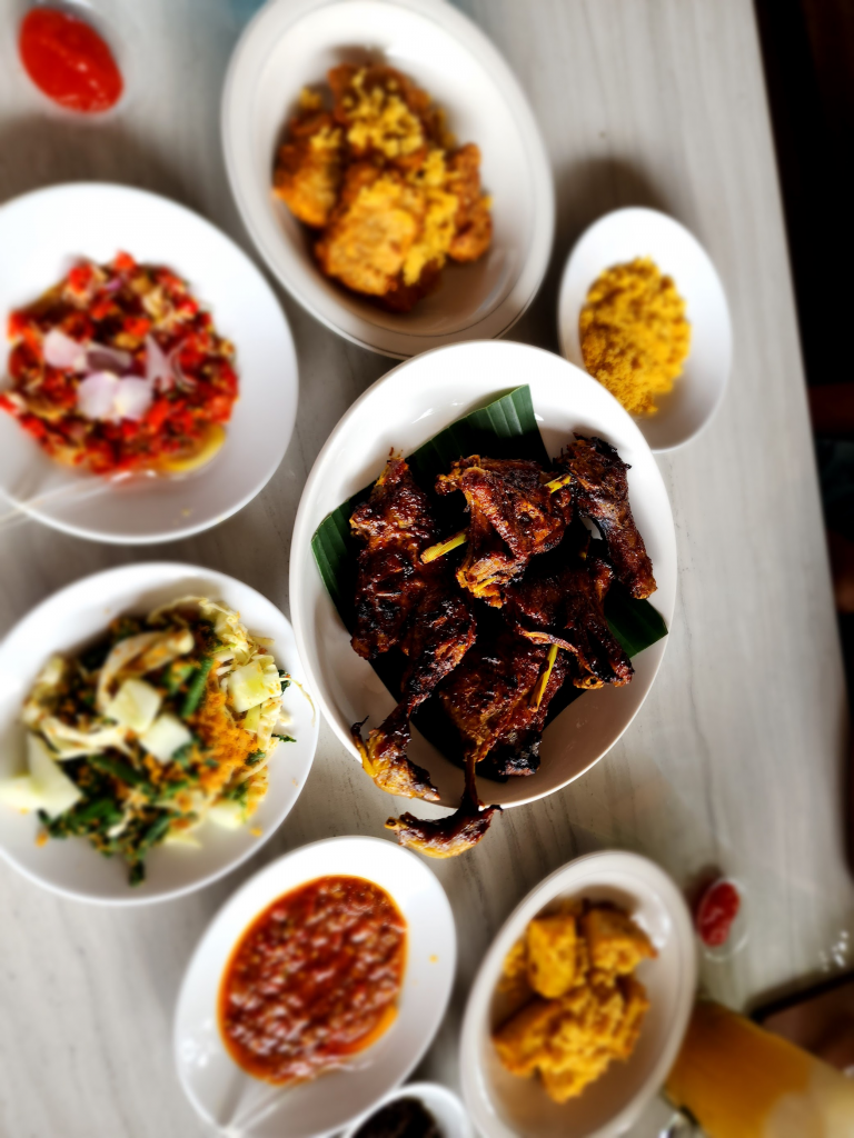 Warung Bebek Ngalengko Medan